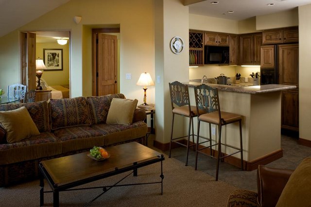 One Bedroom Suite