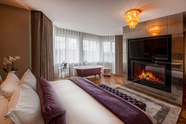 Penthouse Suite