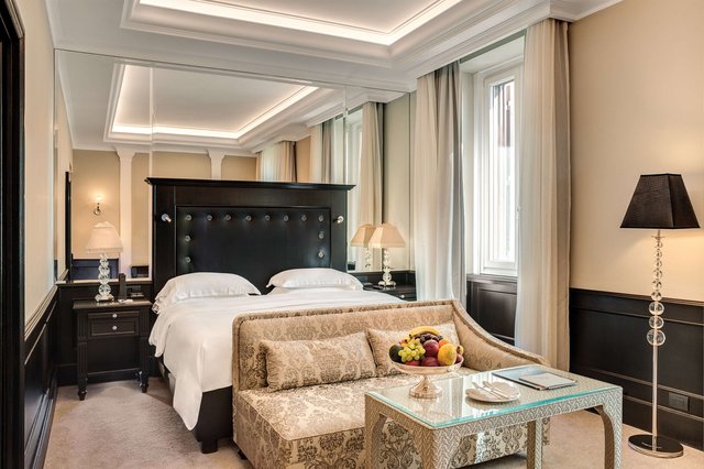 Grand Deluxe Suite 