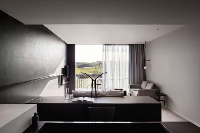 Vineyard View Room
