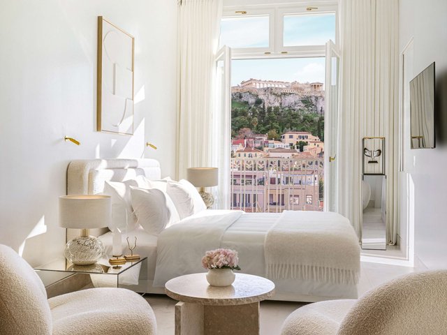 ​Luxury Junior Suite