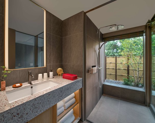 Deluxe Open Air Onsen