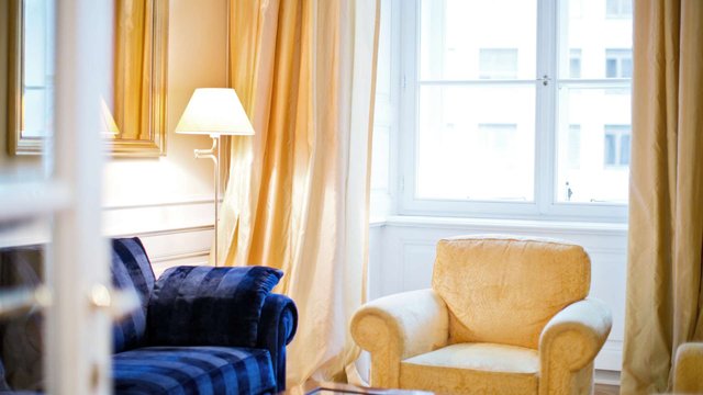 Residence Suites