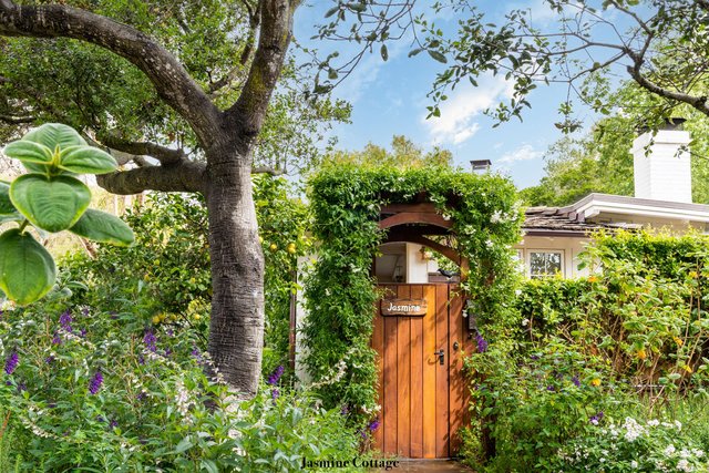 Jasmine Cottage