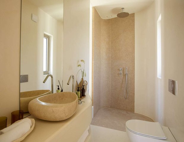 Honeymoon Penthouse Suites