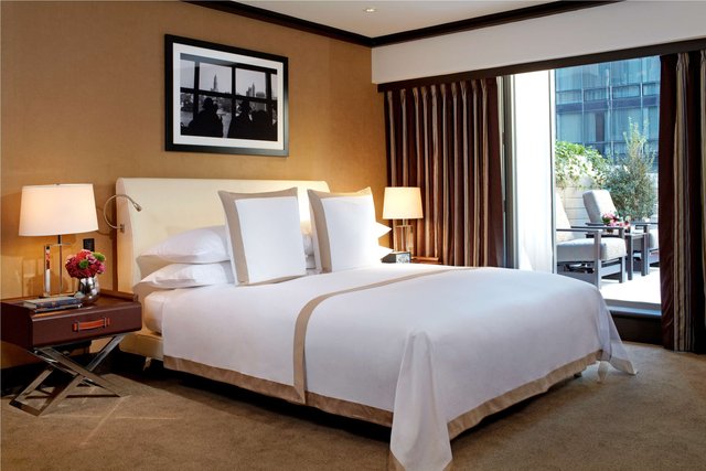 Deluxe King Room with Terrace