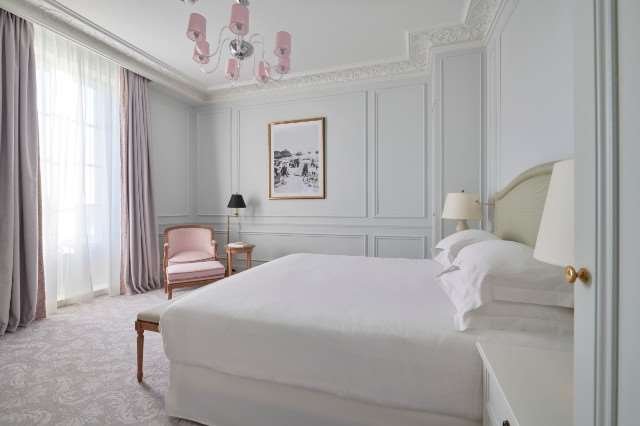 King/Twin Beach Room