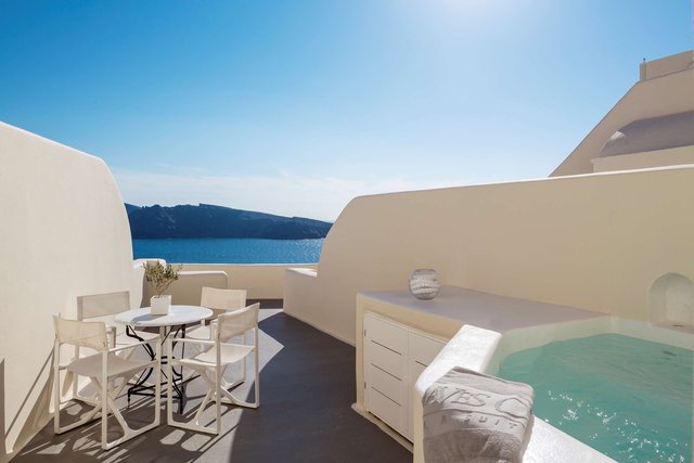 Grande Suite 2 Bedrooms with Plunge Pool