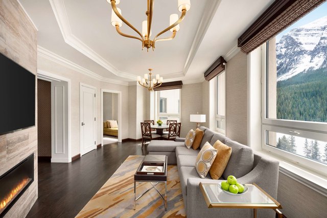 Fairmont Gold Two Bedroom Lakeview Suite