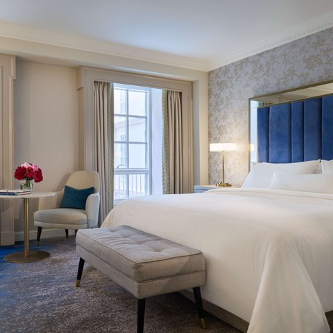 Classic Queen Rooms