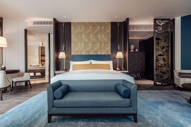 킹 디럭스 스위트