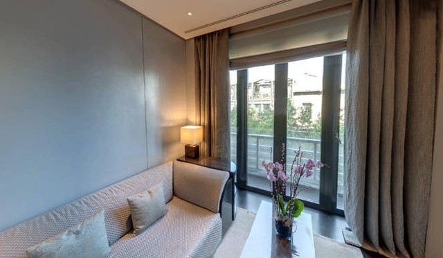 아르마니 디럭스 스위트 발코니