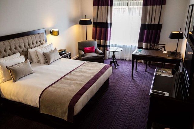 SUPERIOR ROOMS