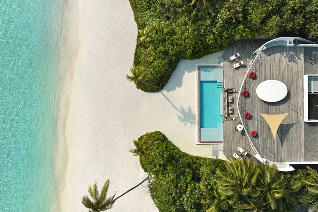 2 베드룸 비치 레지던스 위드 풀