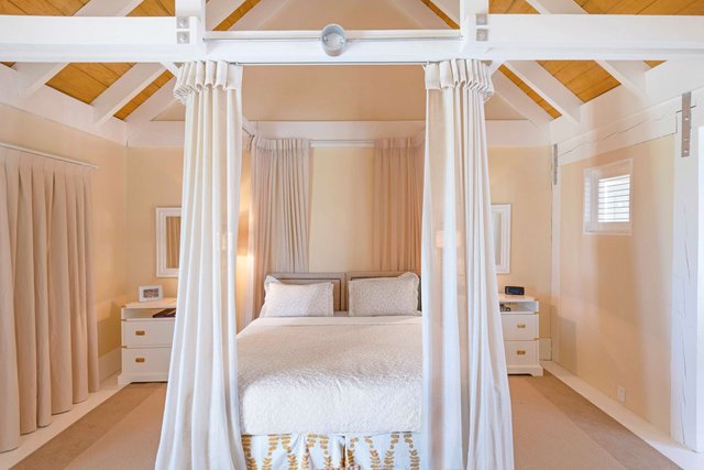 Cottage Suites