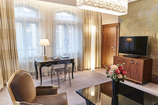 Superior Suite