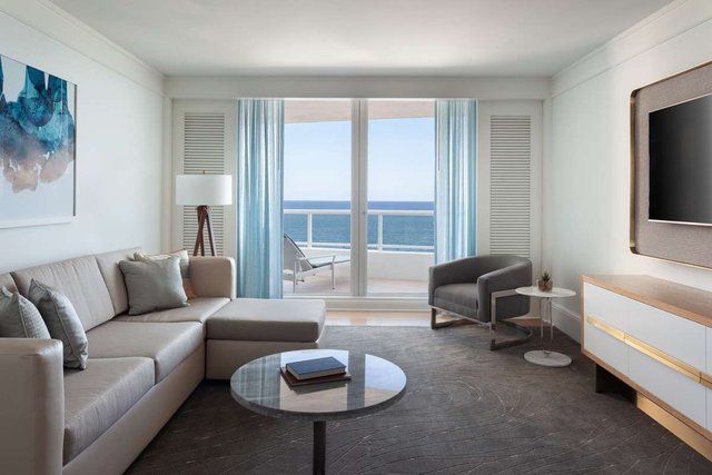 Oceanfront View One-Bedroom Suite