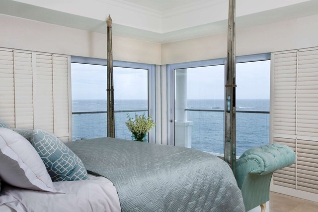 One Bedroom Sea facing Suite