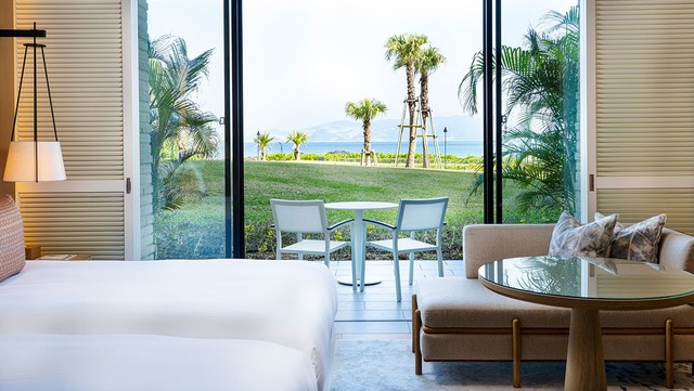 디럭스 파셜 오션뷰 비치프론트 윙