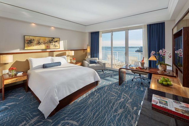 Deluxe Bay View 