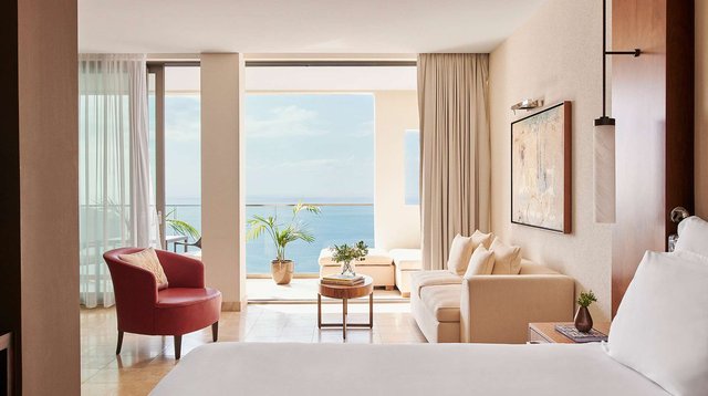 패밀리 2 베드룸 씨뷰 스위트