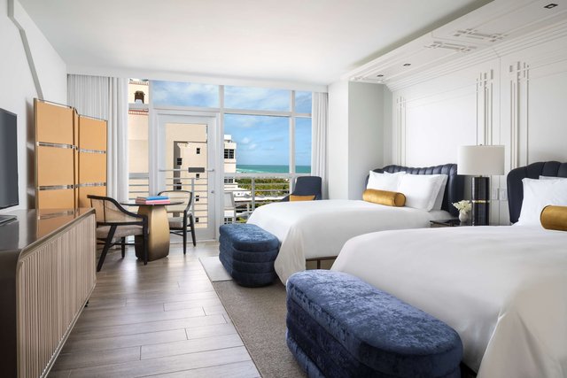 Club Partial Ocean View Room 