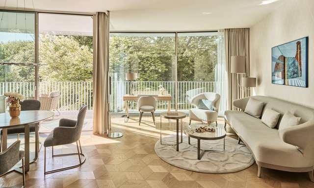 Premier Suite
