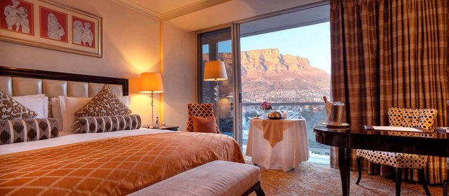 Luxury Mountain View Room