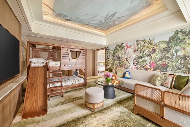 패밀리 테마 스위트