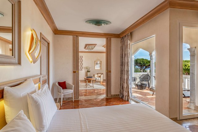 Riviera Suite