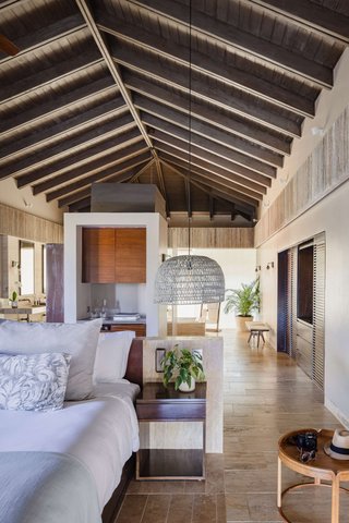 ​OCEAN VIEW SUITE