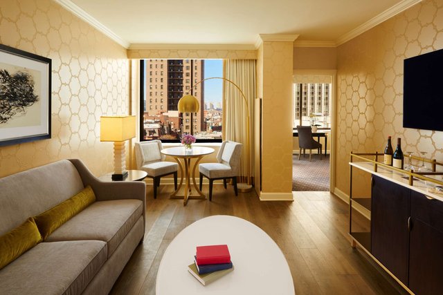 Suites & Specialty Suites