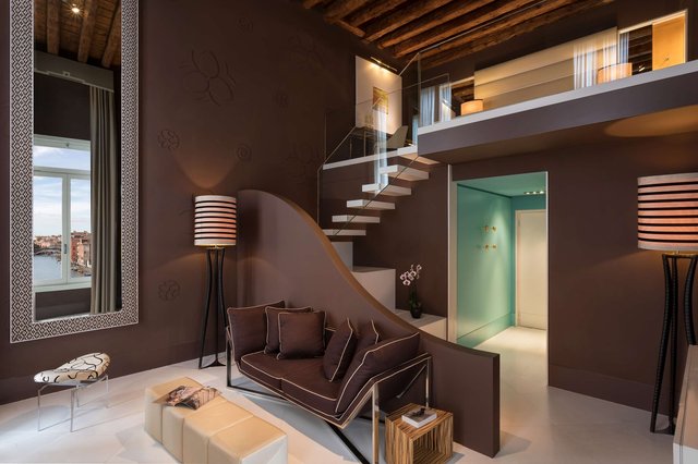 Bilevel Suite Superior