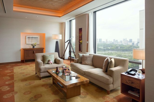 마루노우치 스위트