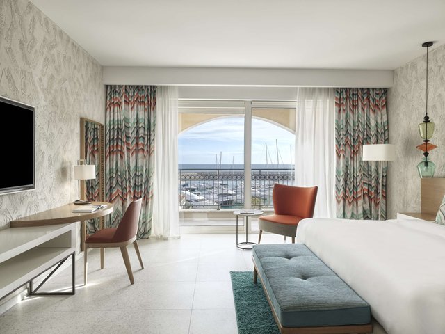 Deluxe Rooms