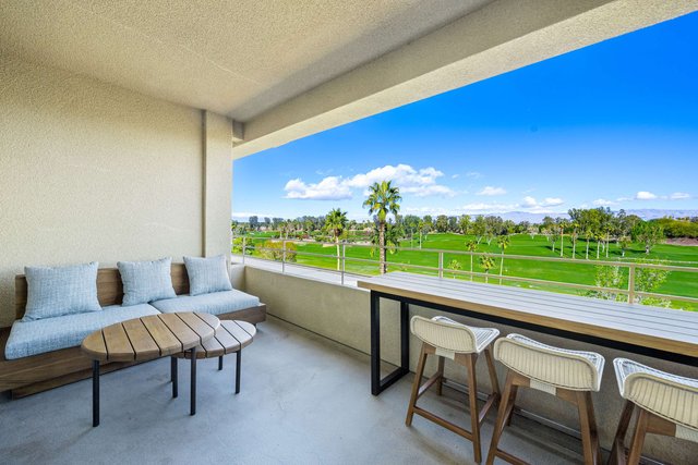Penthouse King Suite