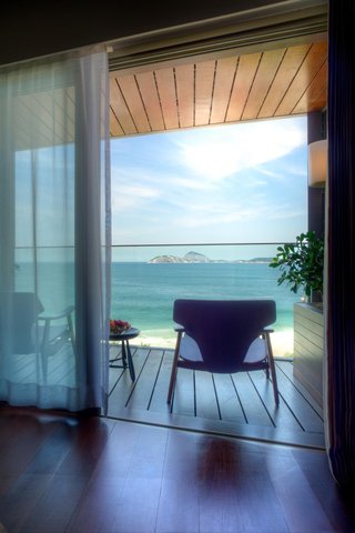 Deluxe Ocean Front