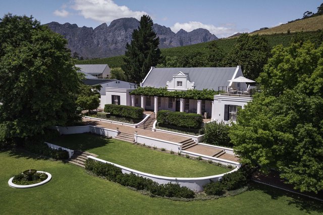 Manor House