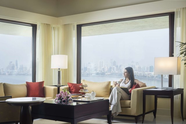 Oberoi Executive Suite, Ocean View