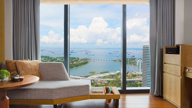 1 킹 / 2 트윈 베드 씨 뷰, 디럭스 