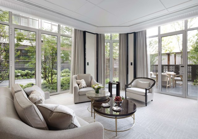 Deluxe Suite with Garden