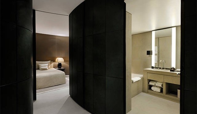 아르마니 프리미어 스위트 위드 발코니