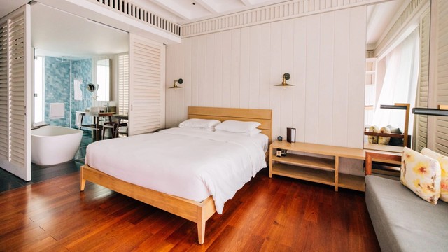 1 킹 / 2 퀸 베드