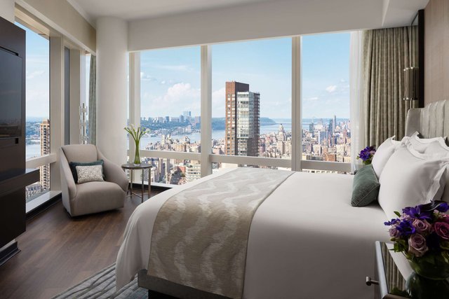Hudson River View Suite