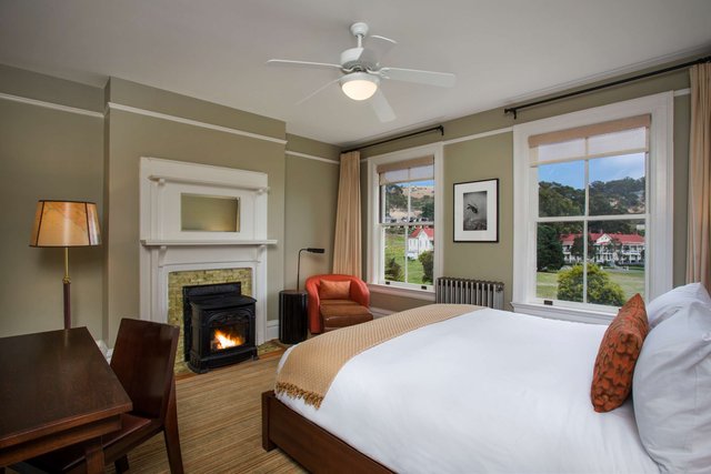 Historic King Rooms
