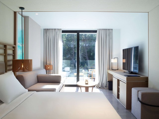 Achilleion Hillview Grand Room