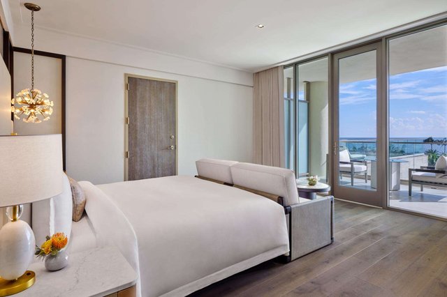 Caroline Astor Suite