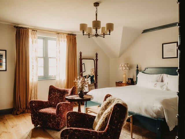 Walled Garden Suite