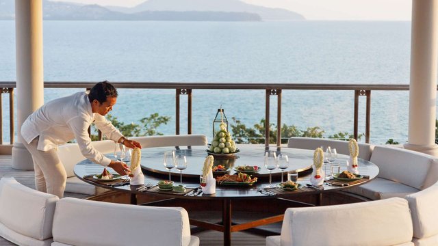 6 Bedroom Ocean Front Residence