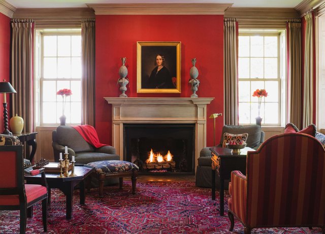 The Aurora Inn